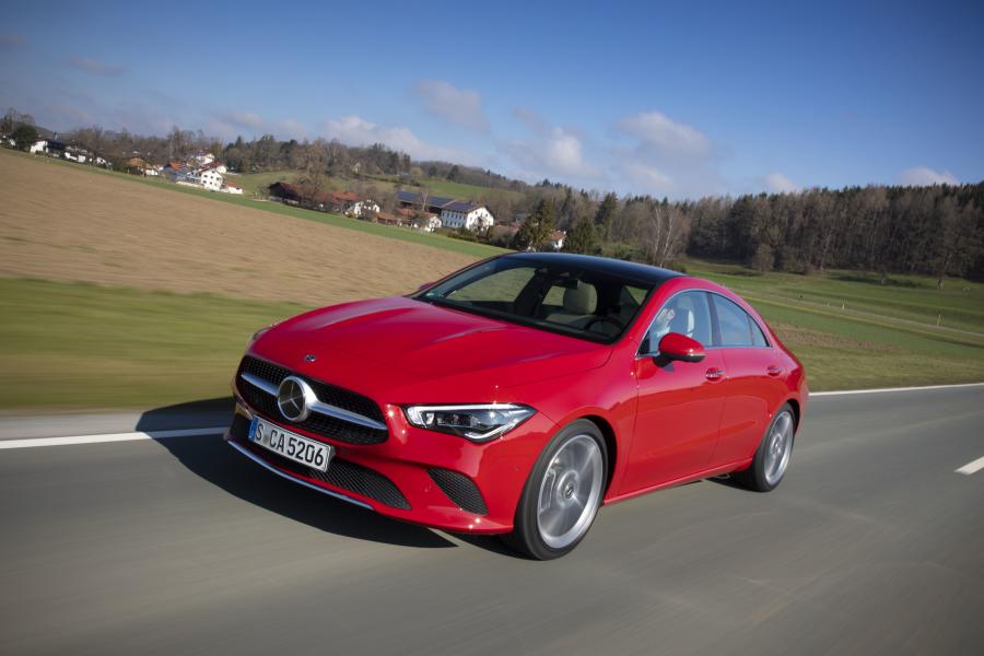  Mercedes-Benz CLA200 (W118) 2019 года  (WW) (фото 2 из 26)